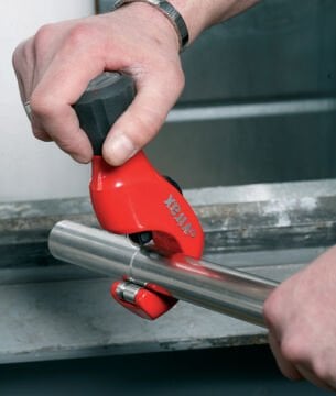 PASLANMAZ ÇELİK BORU KESİCİ 1/8 - 1.3/8''