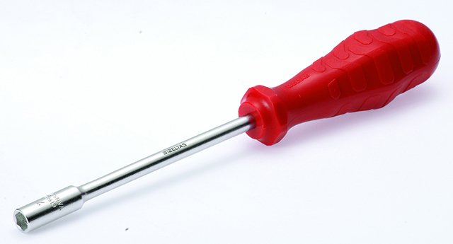 İzeltaş 4770190070 7 Mm Lokma Uçlu Tornavida